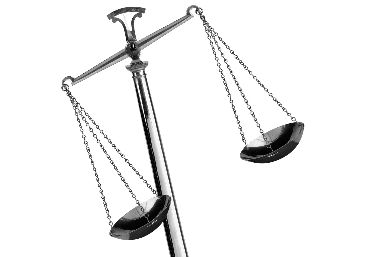 Waage aus Silber