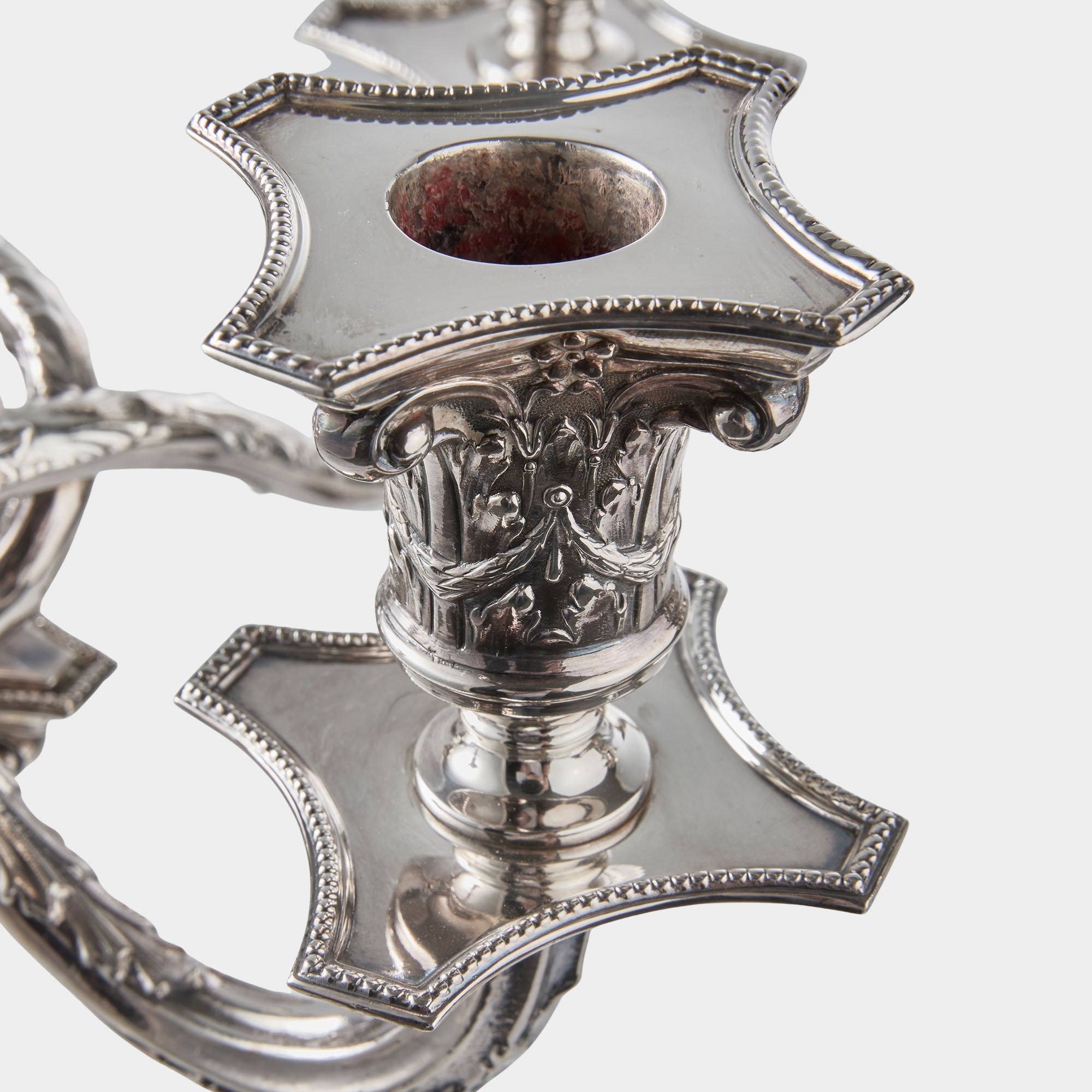 2 große 4-lichtige Girandolen/Silberleuchter - Bild