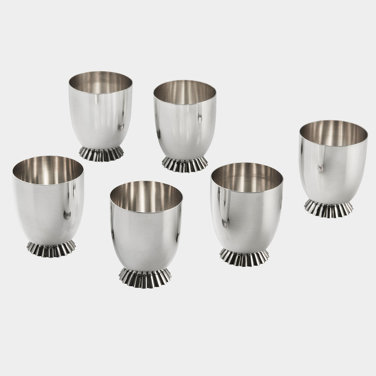 6 Schnapsbecher mit kleinem Fuß