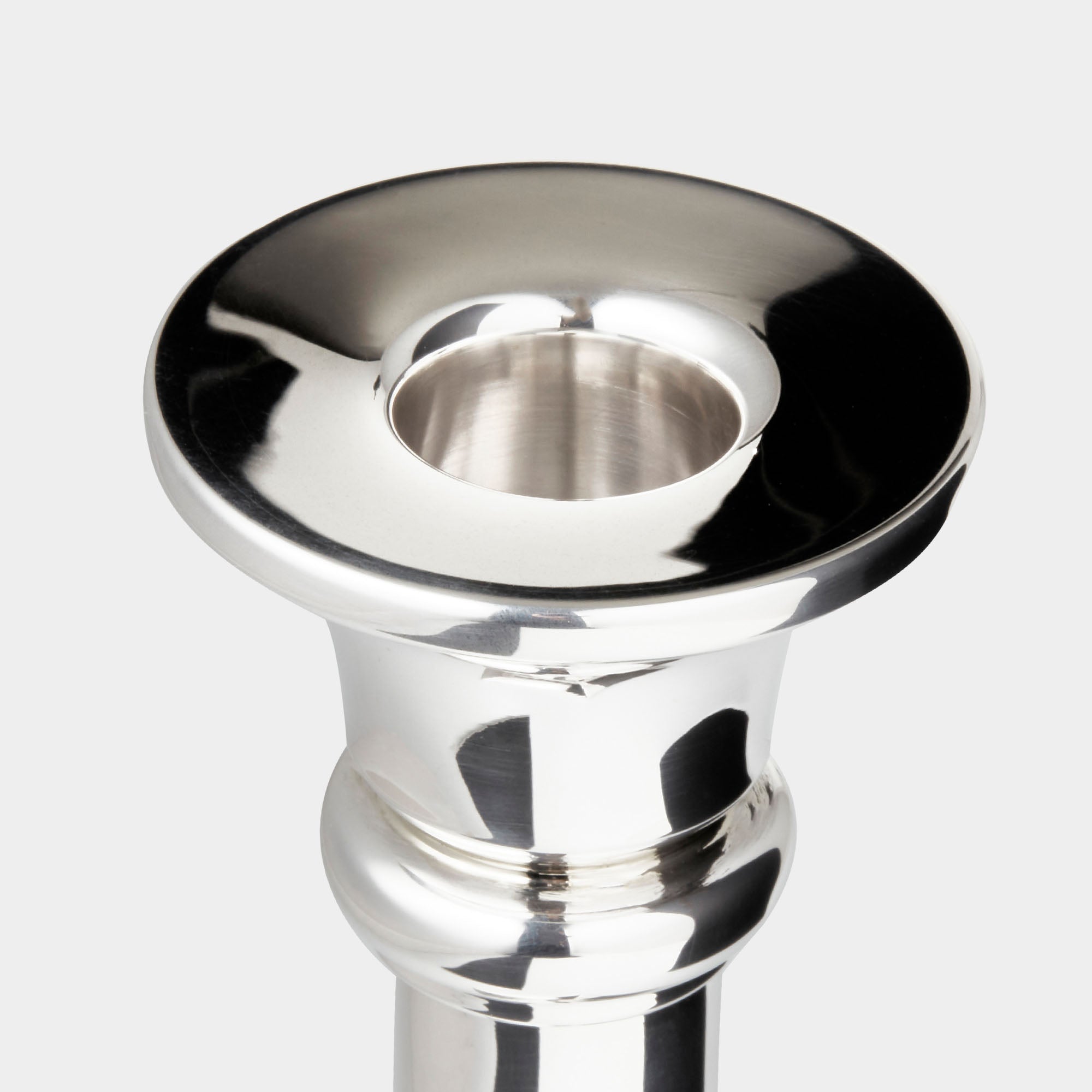 Klassischer Silberleuchter im Bauhausstil - 17 cm Höhe - Bild 2