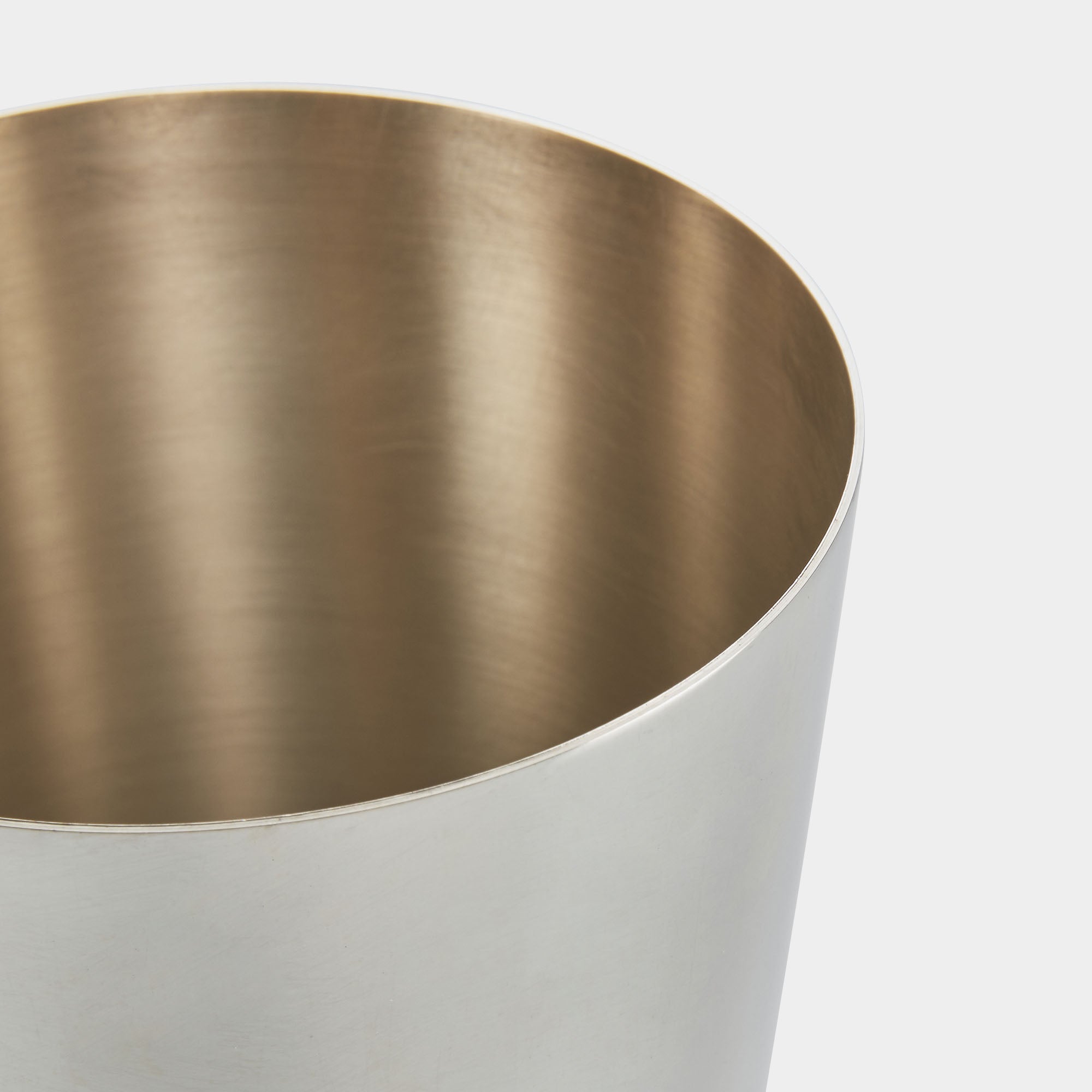 Klassischer Silberbecher aus 835er Echtsilber - Bild 2