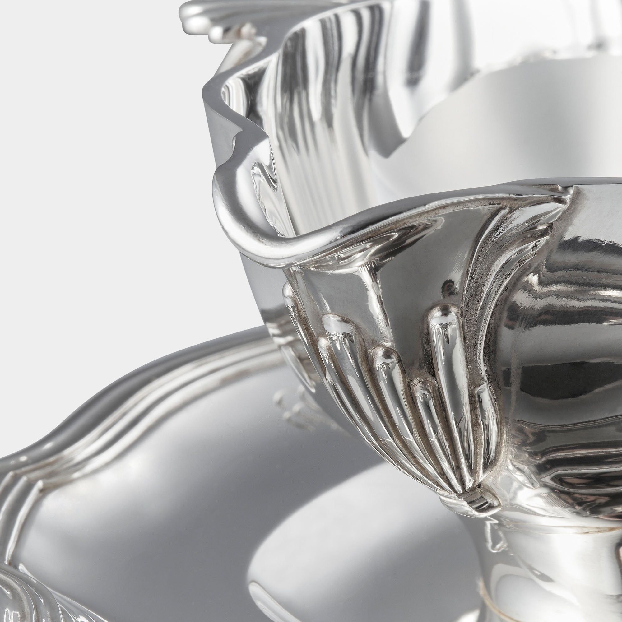 Handgefertigte Sauciere aus 950er Echtsilber - Pariser Eleganz - Bild 3