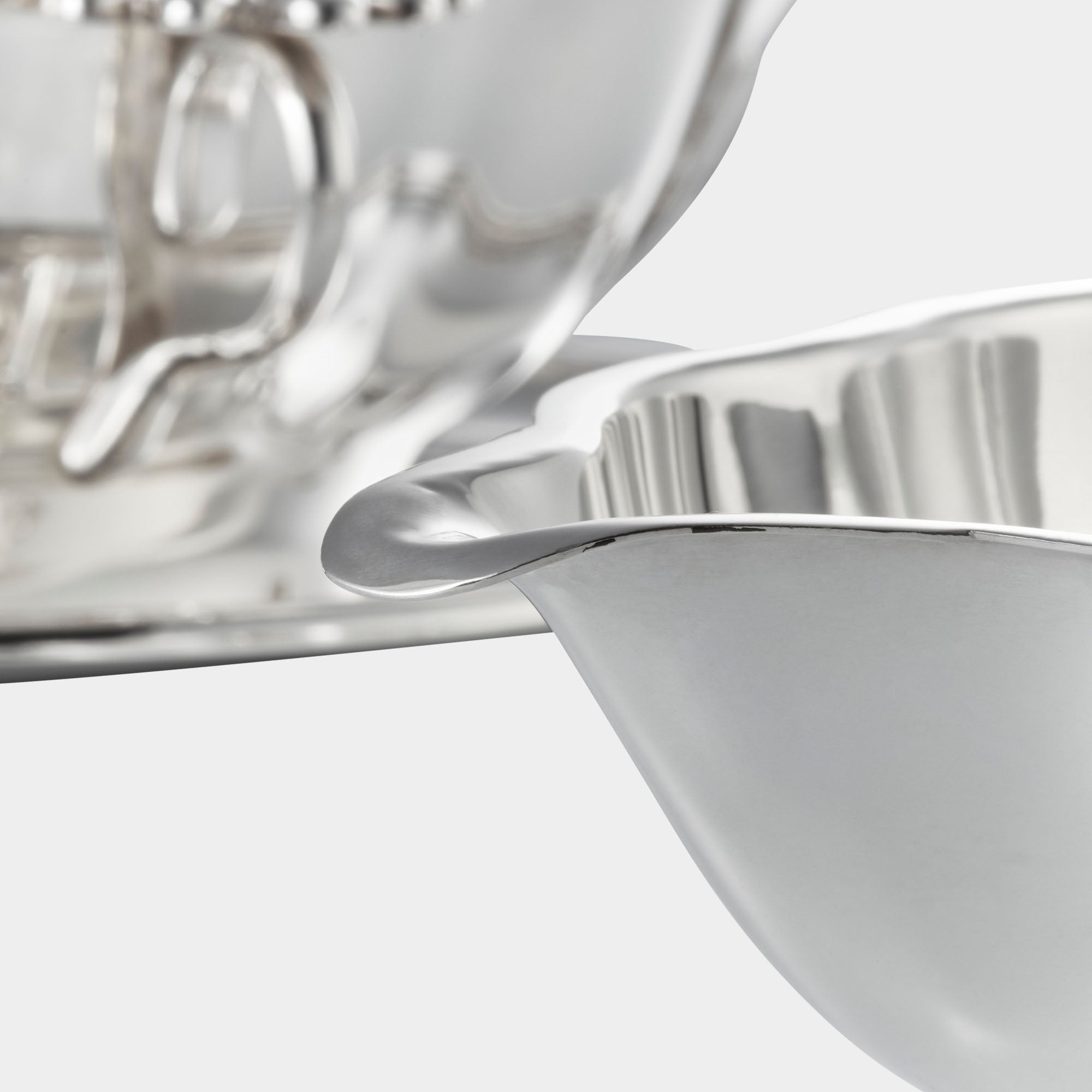 Handgefertigte Sauciere aus 950er Echtsilber - Pariser Eleganz - Bild 8