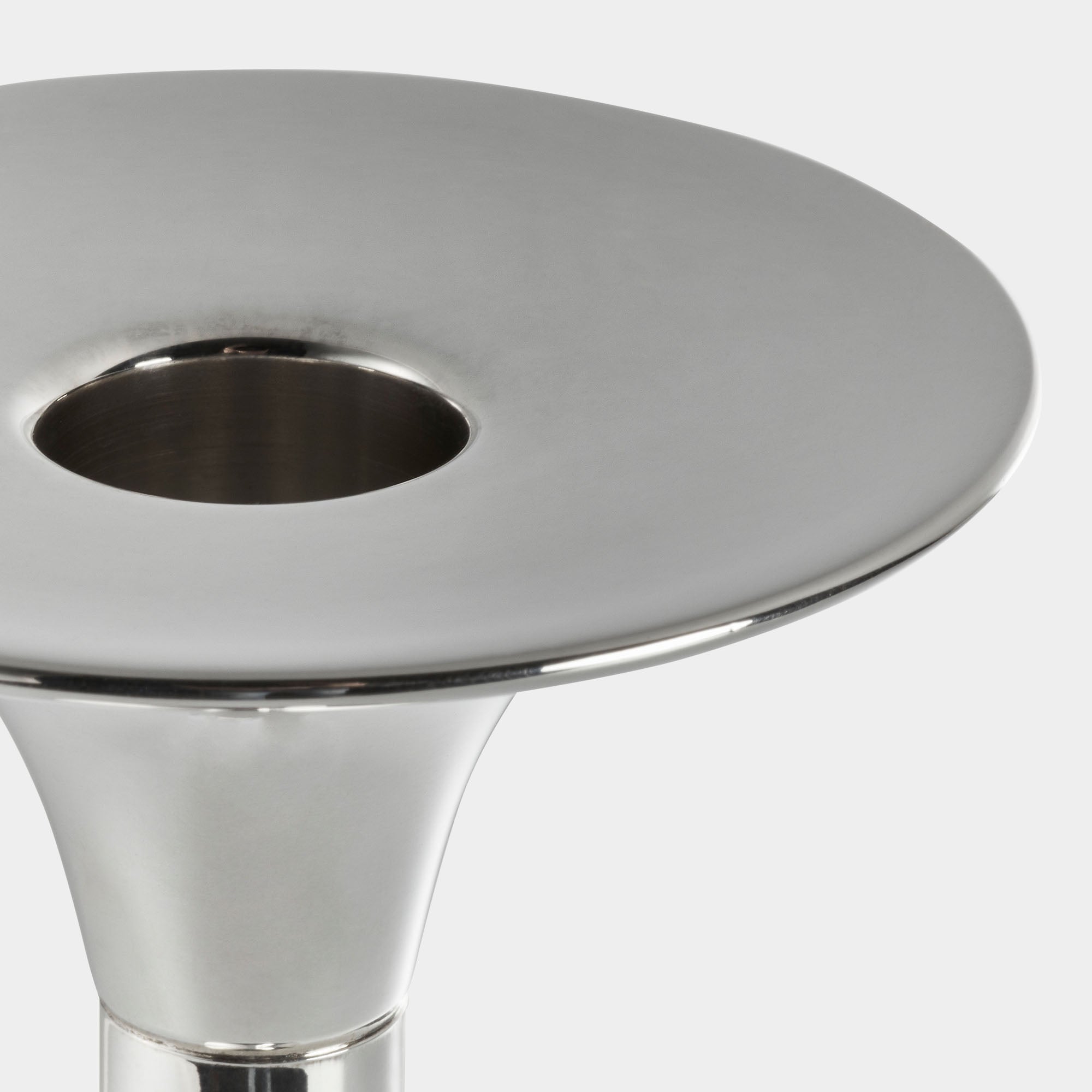 Italienischer Leuchter mit massiver Silberbodenplatte - 30,5cm Höhe - Bild 3