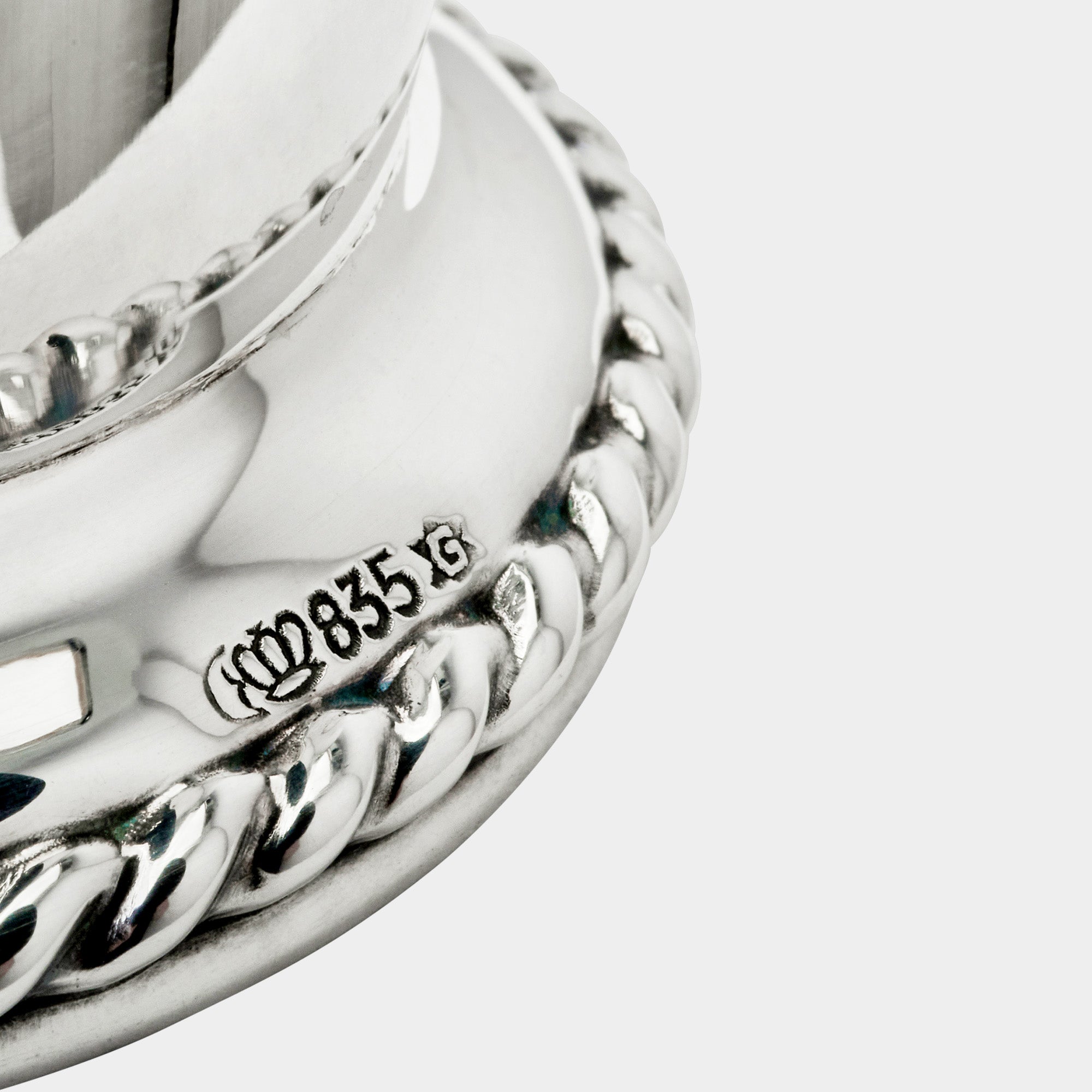 Edler Grimminger Silberbecher mit aufgelötetem Kordelrand - Bild 2