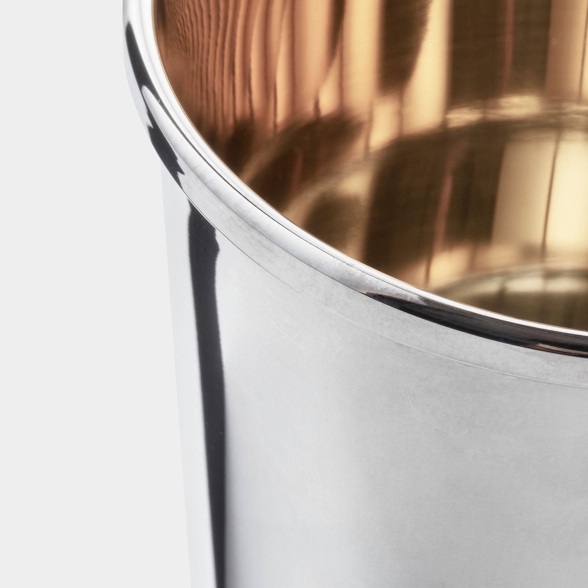 Silberbecher mit Raffinesse - 925er Echtsilber & Innenvergoldung - Bild 2